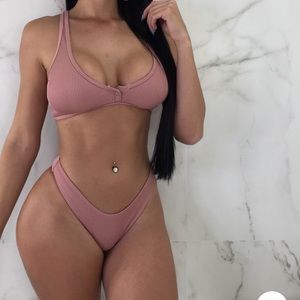 Mauve pink bikini
